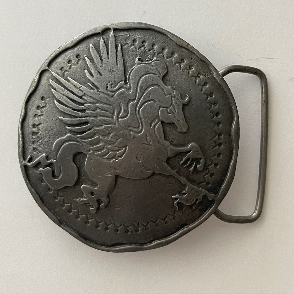 Edge design belt buckle -Pegasus